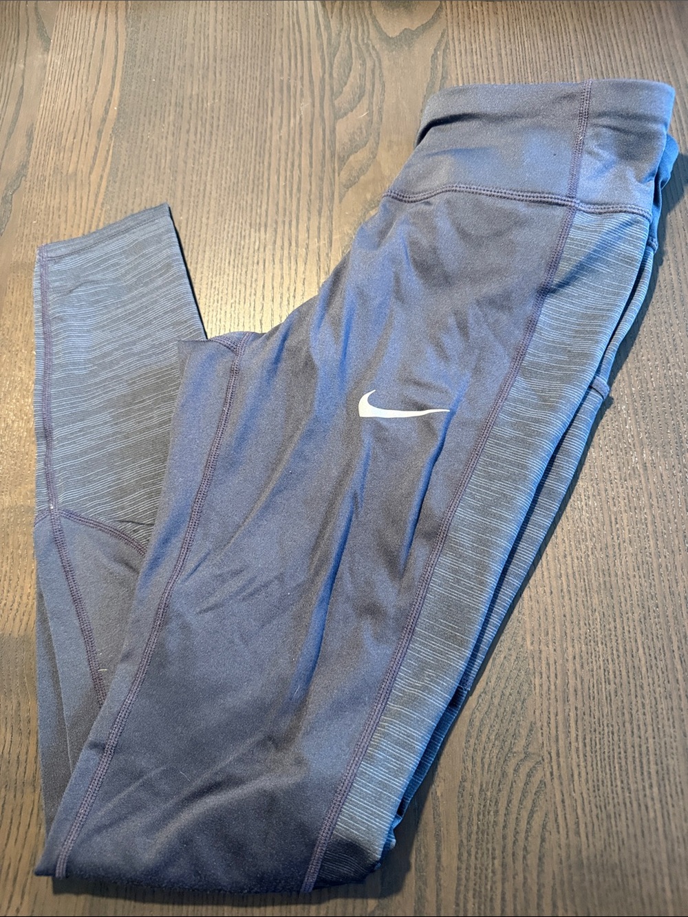 Nike women’s Dark Blue Athletic Leggings with Side Panel